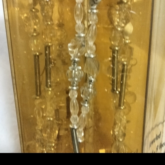 Vintage 9 ft Jeweled Christmas tree Garland - Picture 2 of 4